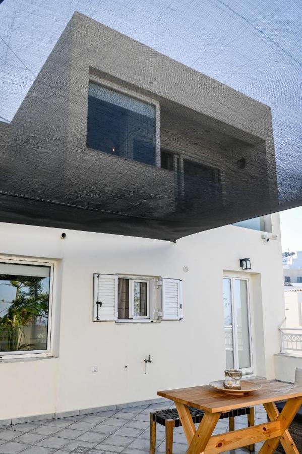 Residence By Georgia Studios Fira  Exteriér fotografie